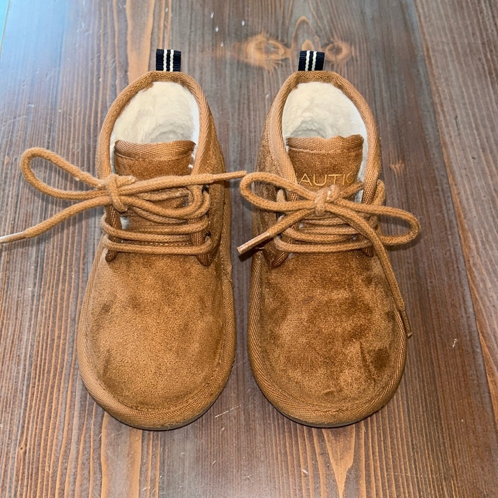 Nautica boots